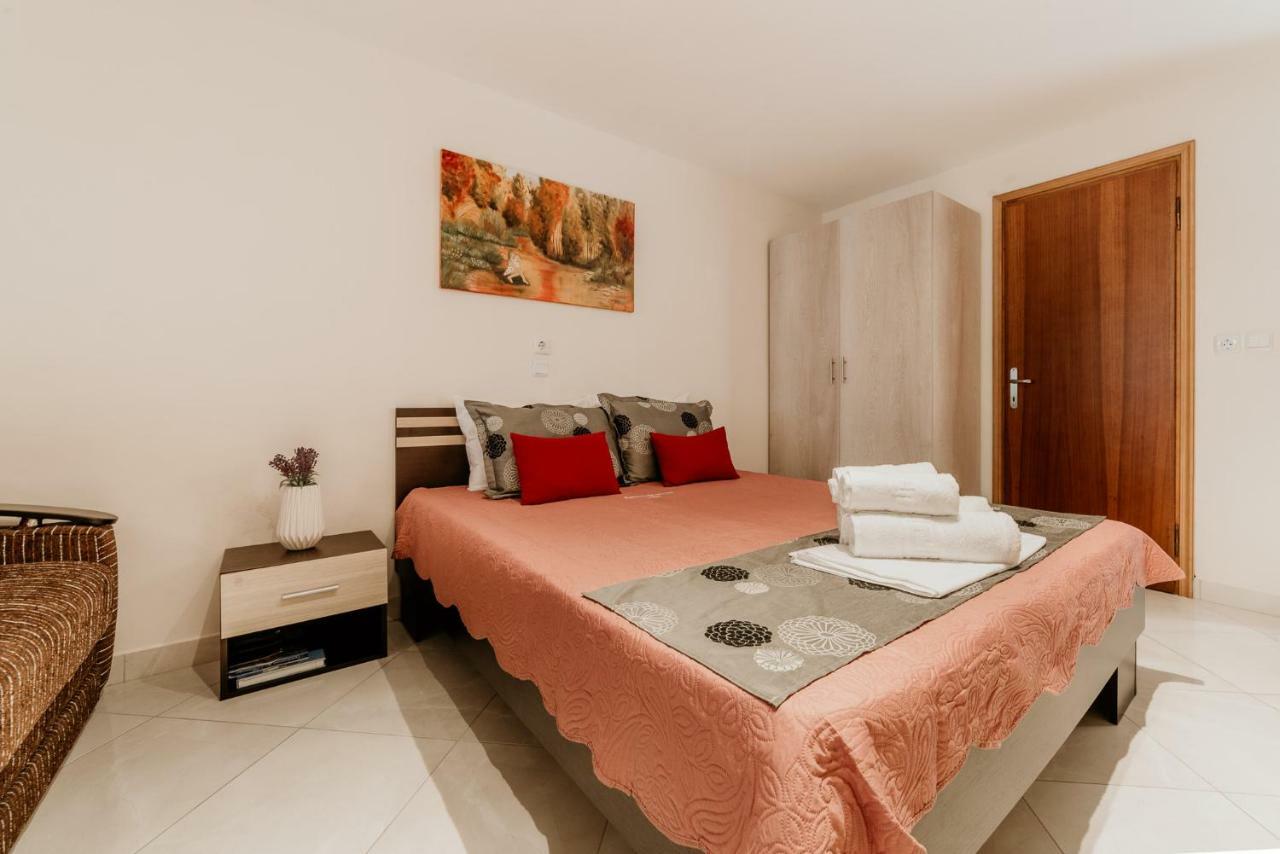 Aigli Studio Kavala Bagian luar foto